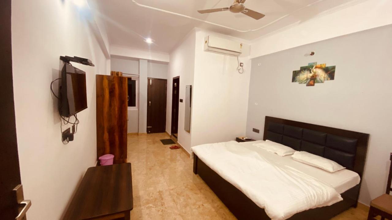 Shivalik Residency - Hotel & Banquet Hall Bāra Banki Exteriér fotografie